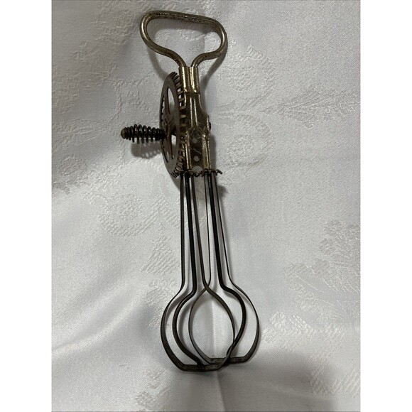 Vintage A&J Metal Handle Egg Beater Mixer Kitchen Utensil 1923 Patent - Picture 1 of 7